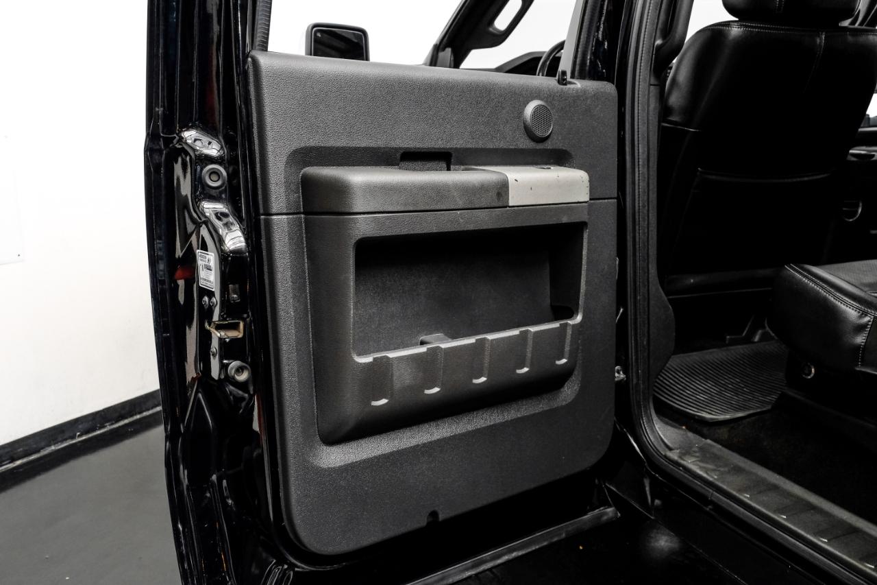 Ford Super Duty F-350 DRW 4WD Crew Cab 172" Lariat 2016