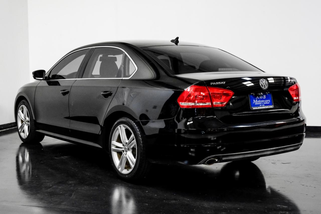Volkswagen Passat 4dr Sdn 2.0L Manual TDI SE 2015