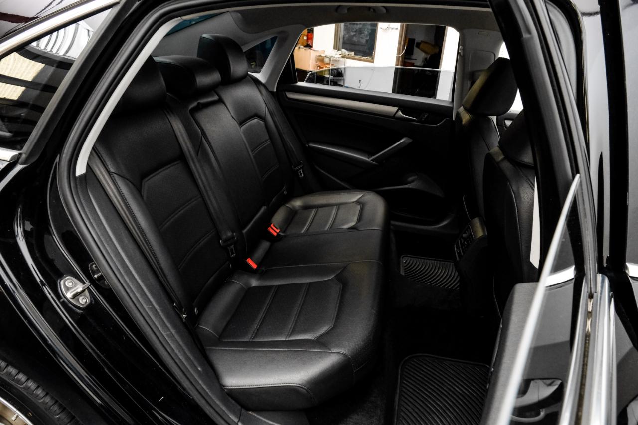 Volkswagen Passat 4dr Sdn 2.0L Manual TDI SE 2015