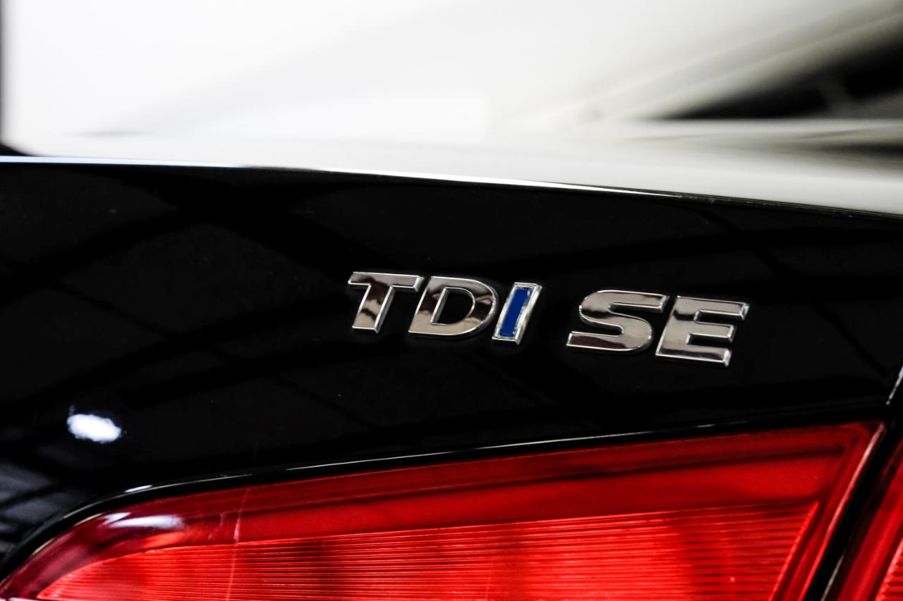 Volkswagen Passat 4dr Sdn 2.0L Manual TDI SE 2015