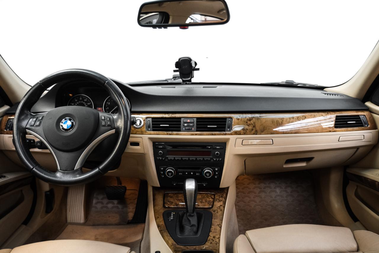 BMW 3 Series 4dr Sdn 335xi AWD 2007
