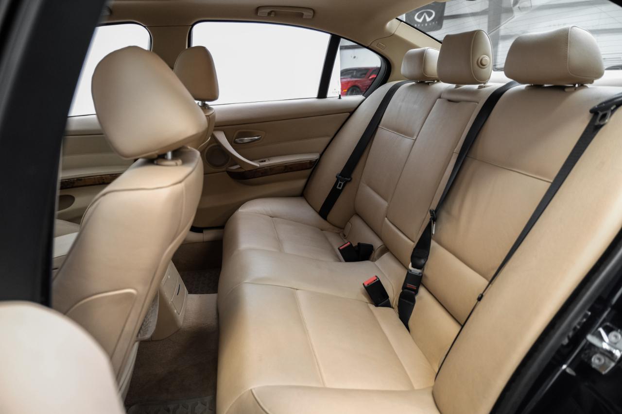 BMW 3 Series 4dr Sdn 335xi AWD 2007
