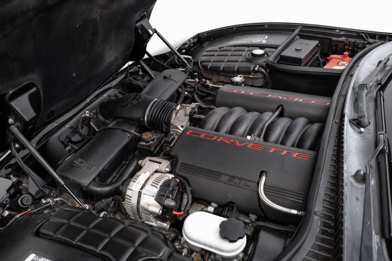 Chevrolet Corvette 2dr Cpe 2001