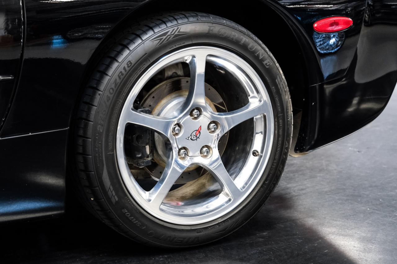 Chevrolet Corvette 2dr Cpe 2001