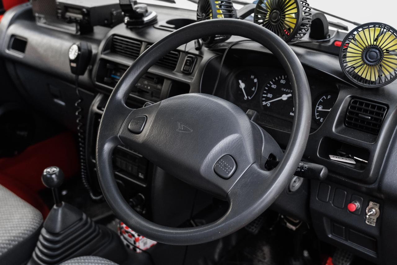 Daihatsu HiJet  1999