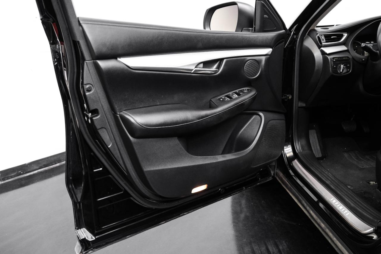 Infiniti QX50 LUXE FWD 2019