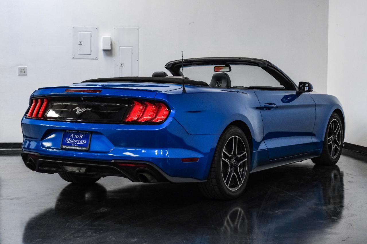 Ford Mustang EcoBoost Convertible 2020