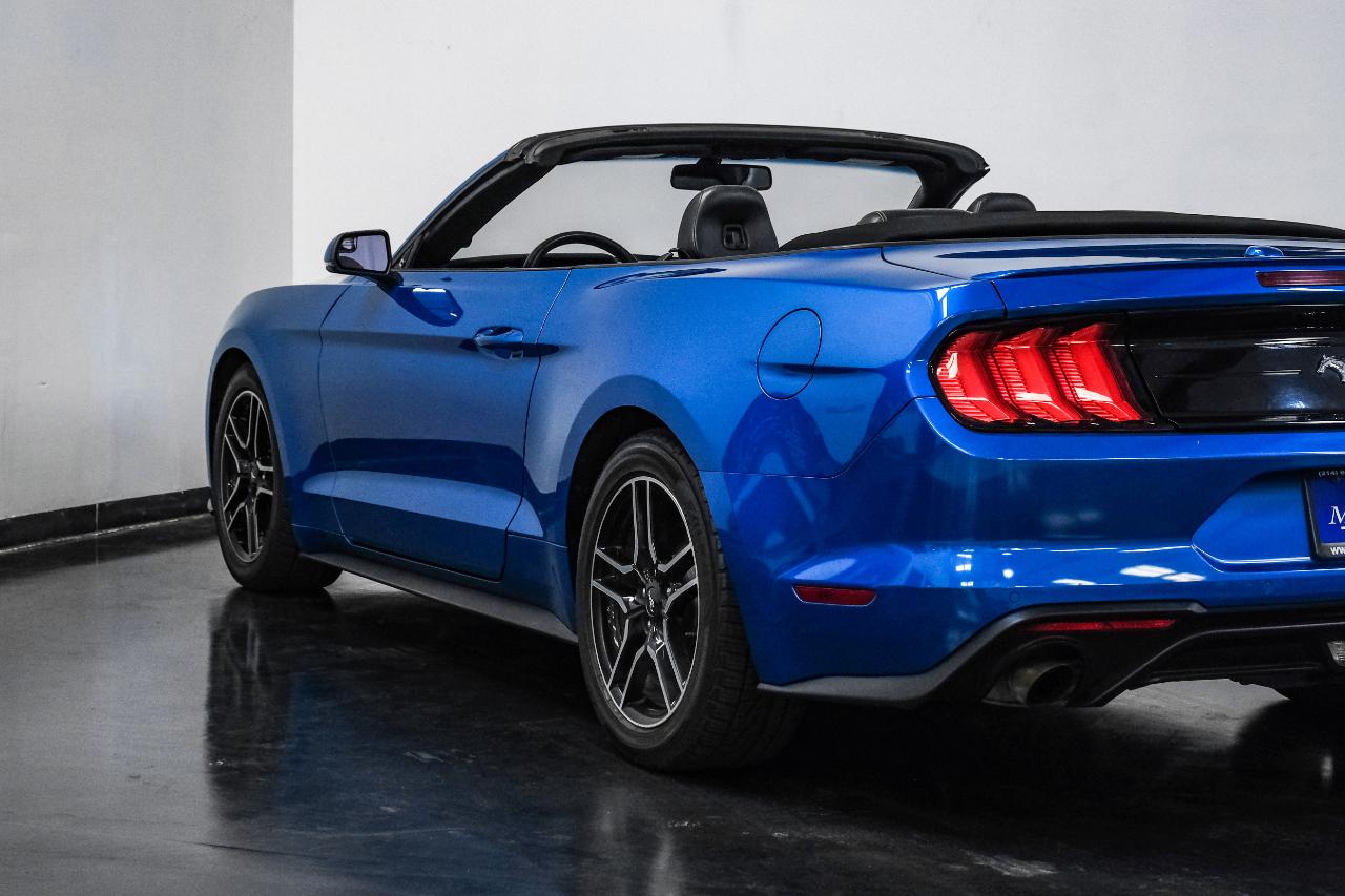 Ford Mustang EcoBoost Convertible 2020