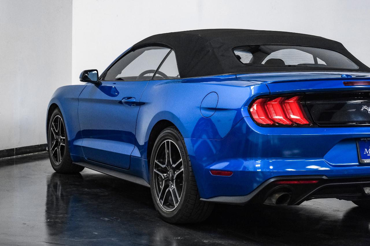 Ford Mustang EcoBoost Convertible 2020