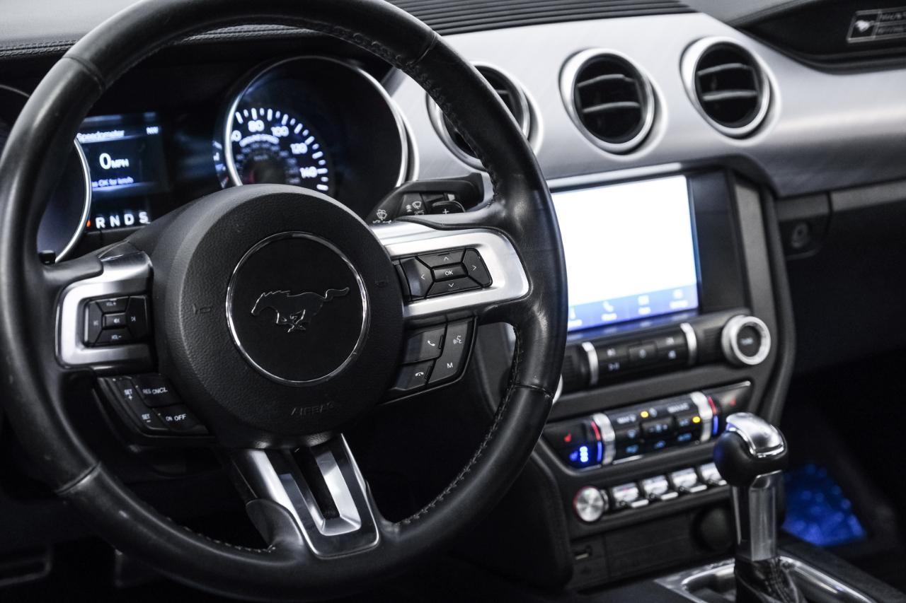 Ford Mustang EcoBoost Convertible 2020