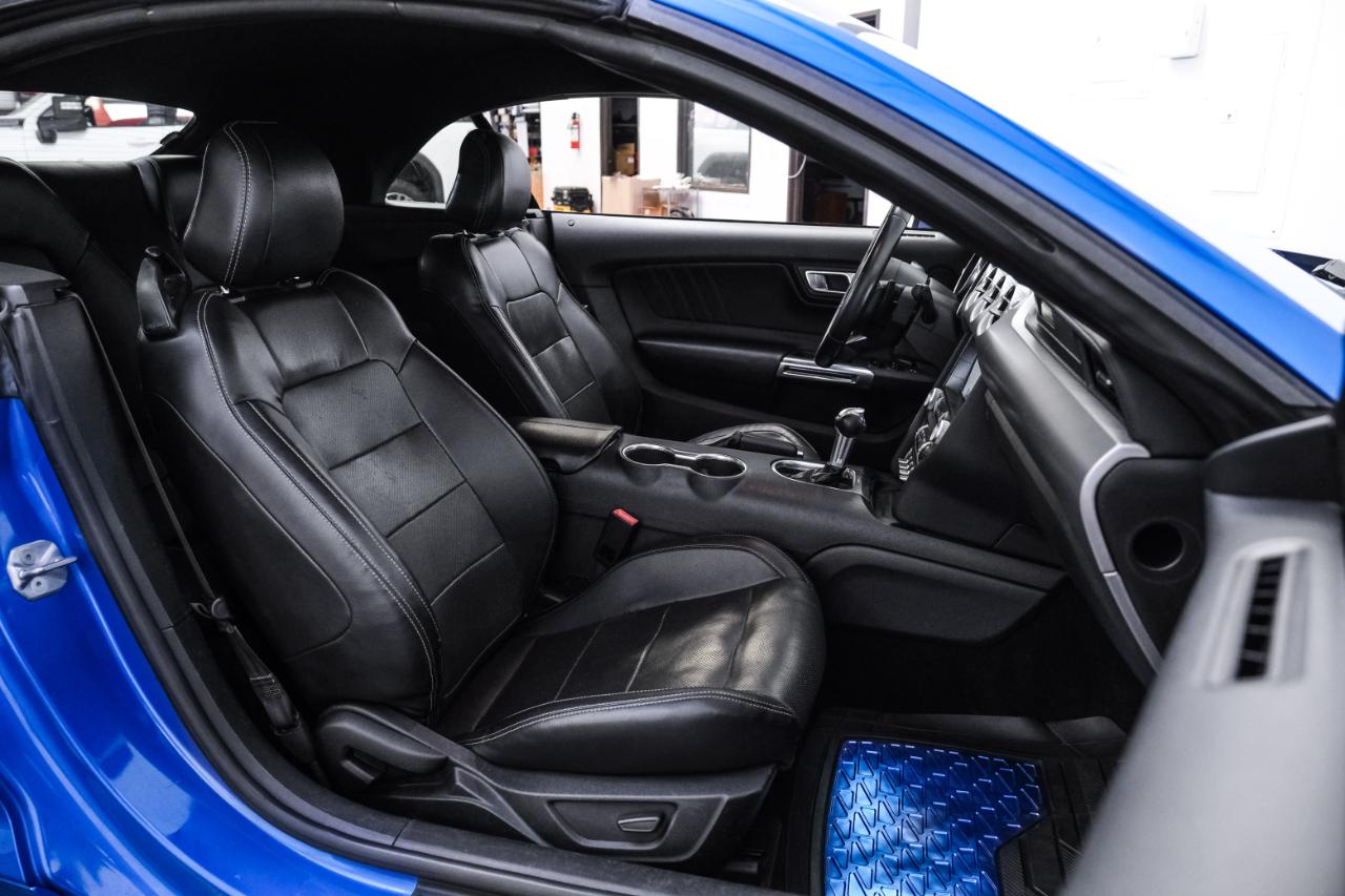 Ford Mustang EcoBoost Convertible 2020