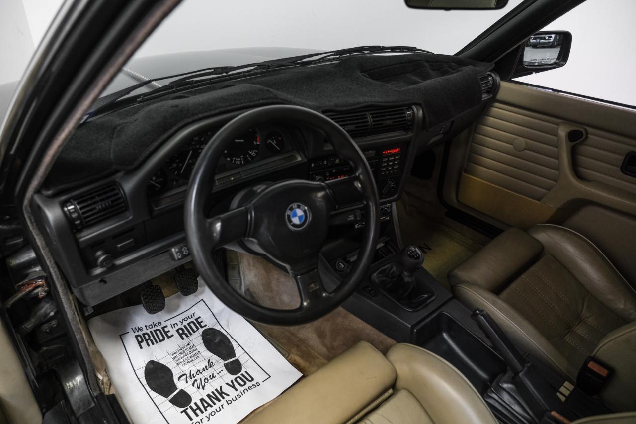 BMW 325e 4dr Sedan 4dr 5-Spd 1985