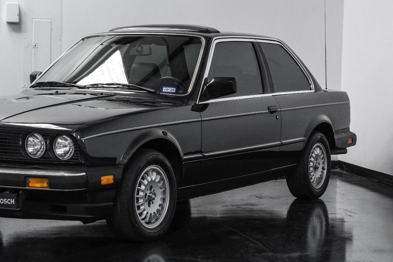 BMW 325e 4dr Sedan 4dr 5-Spd 1985