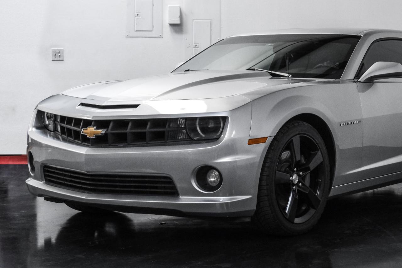 Chevrolet Camaro 2dr Cpe 1SS 2011
