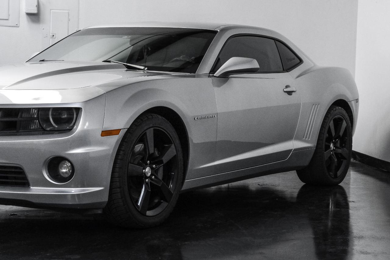 Chevrolet Camaro 2dr Cpe 1SS 2011
