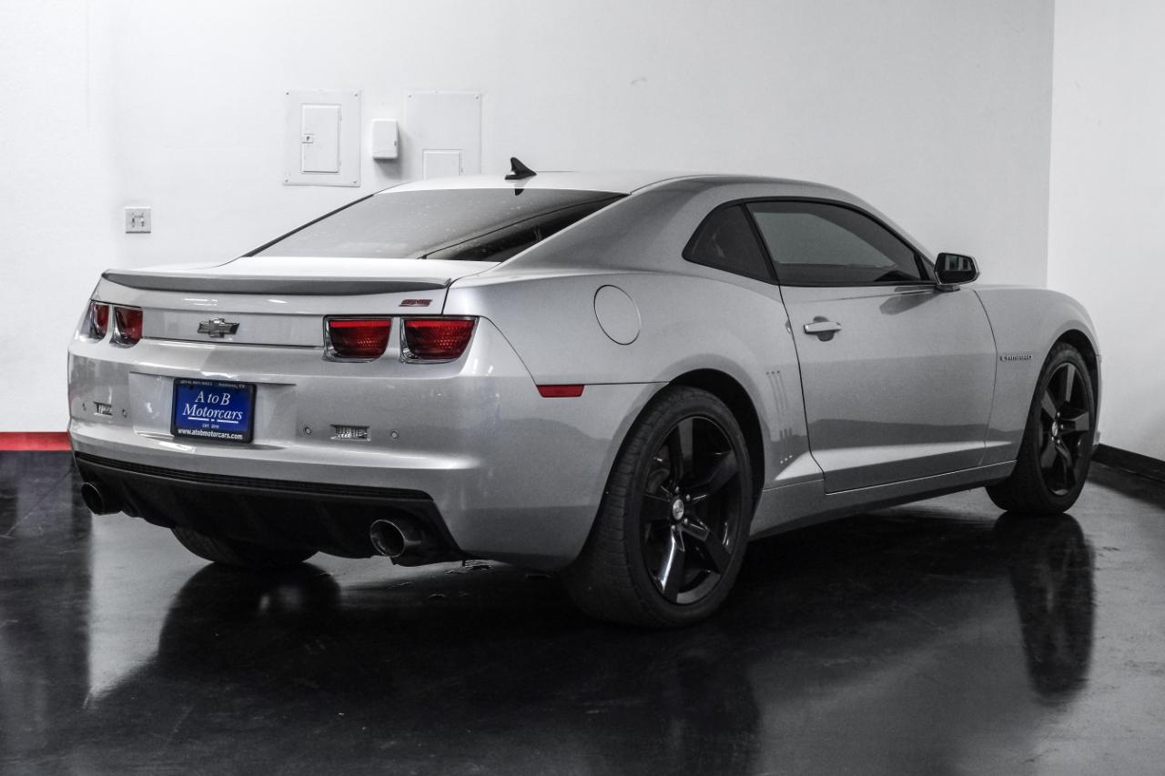 Chevrolet Camaro 2dr Cpe 1SS 2011
