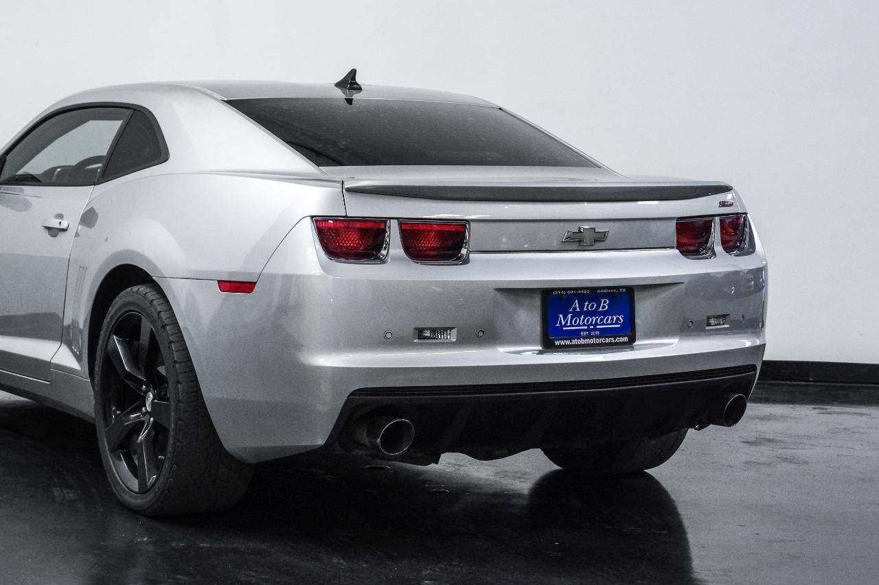 Chevrolet Camaro 2dr Cpe 1SS 2011