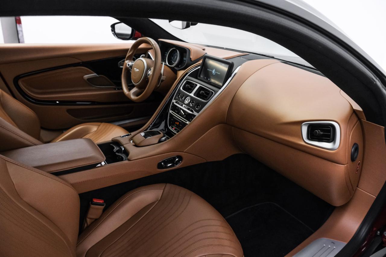 Aston Martin DB11 V8 Coupe 2020