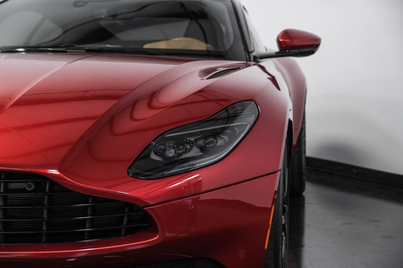 Aston Martin DB11 V8 Coupe 2020