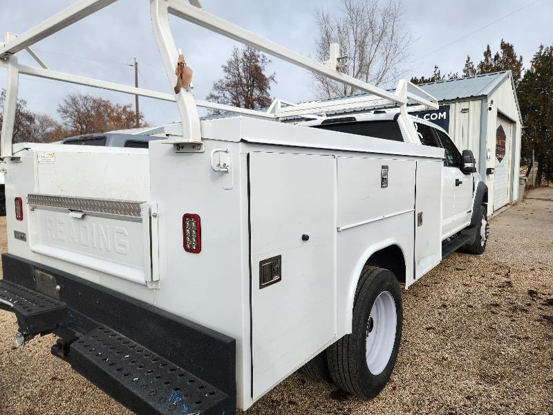 Ford F-450 SD Crew Cab  4WD DRW 2022