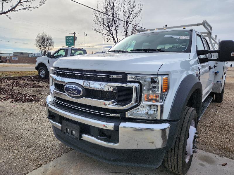 Ford F-450 SD Crew Cab  4WD DRW 2022