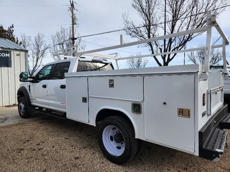 Ford F-450 SD Crew Cab  4WD DRW 2022