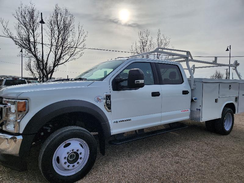 Ford F-450 SD Crew Cab  4WD DRW 2022
