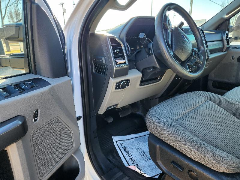 Ford F-350 SD XLT Crew Cab Long Bed 4WD 2022