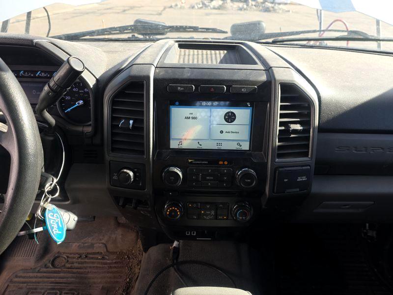 Ford F-250 SD XL Crew Cab 4WD 2018