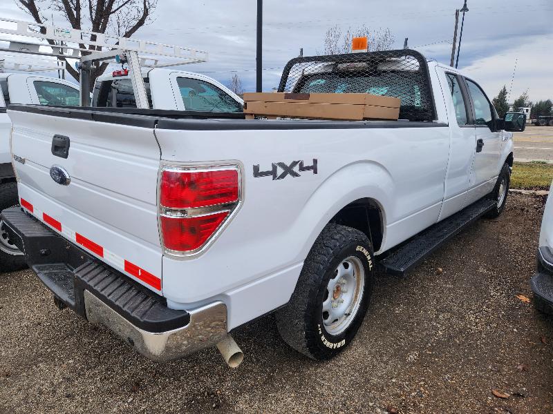 Ford F-150 XL SuperCab 8-ft. Bed 4WD 2014