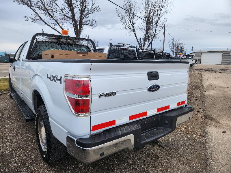 Ford F-150 XL SuperCab 8-ft. Bed 4WD 2014