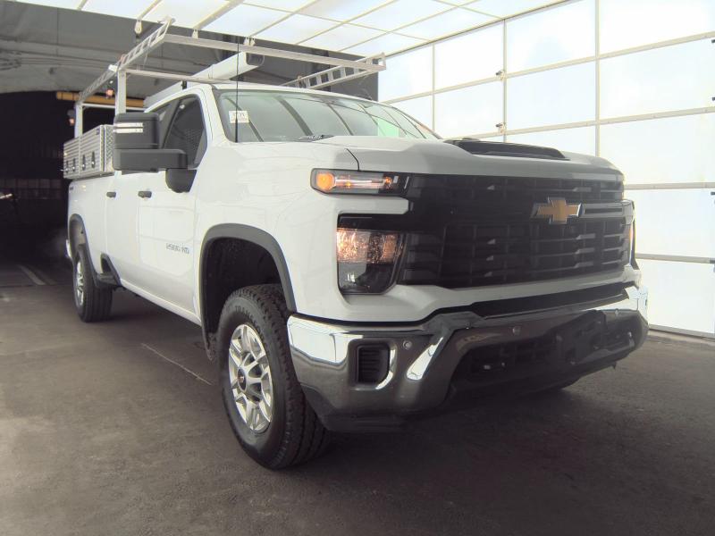 Chevrolet Silverado 2500HD Work Truck Crew Cab Long Box 4WD 2025