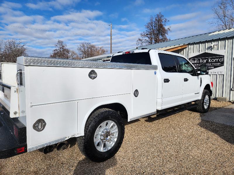 Ford F-250 SD XLT Crew Cab Long Bed 4WD 2022