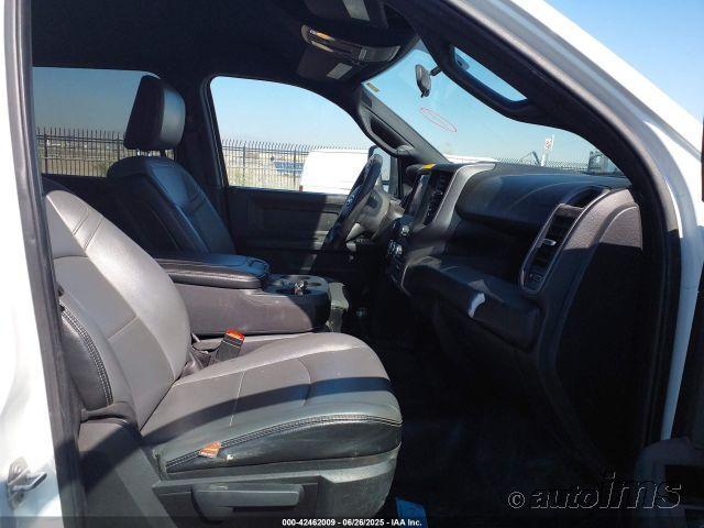 RAM 3500 ST Crew Cab LWB 4WD 2023