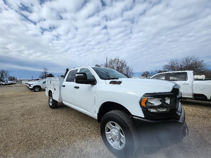 RAM 3500 ST Crew Cab LWB 4WD 2023