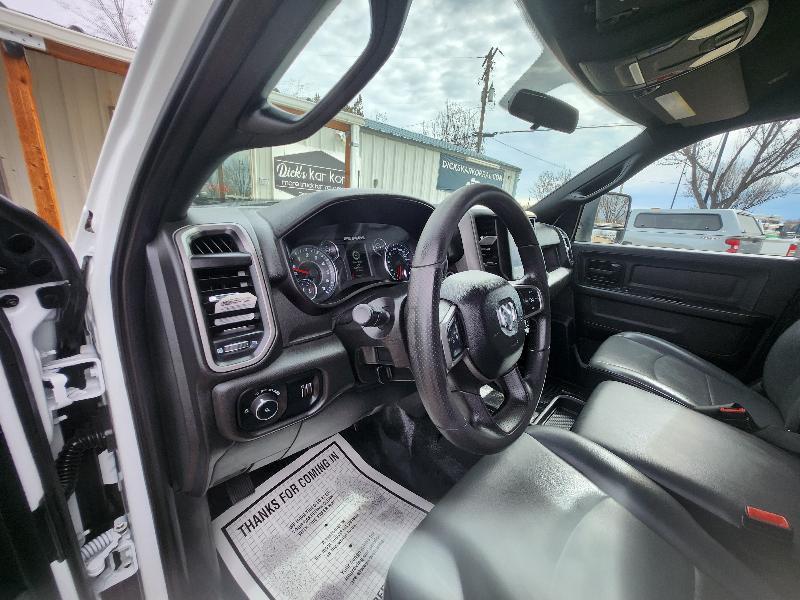 RAM 3500 ST Crew Cab LWB 4WD 2023