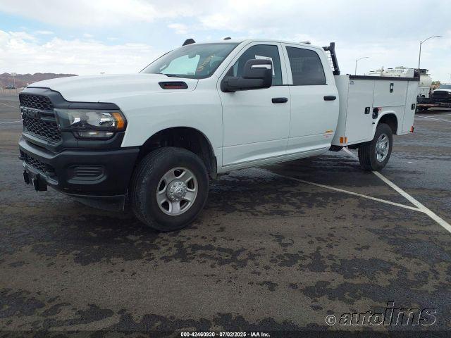 RAM 3500 ST Crew Cab LWB 4WD 2023