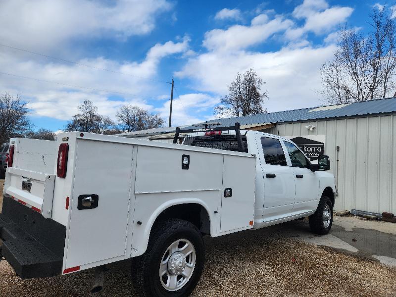 RAM 3500 ST Crew Cab LWB 4WD 2023