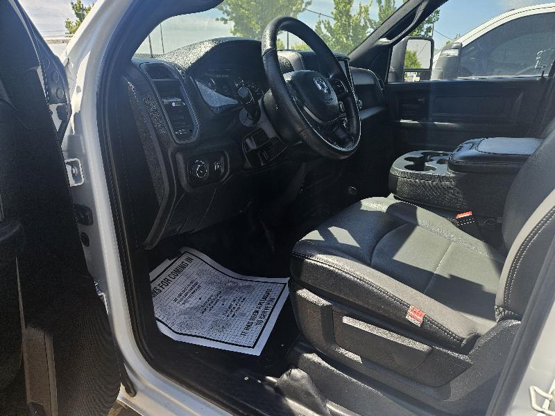 RAM 3500 ST Crew Cab LWB 4WD 2023