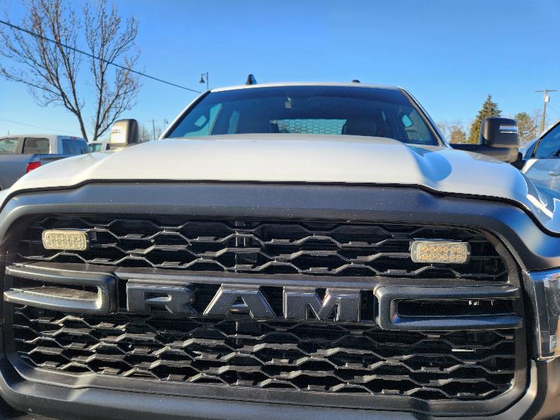 RAM 3500 Tradesman Crew Cab 4WD 2023