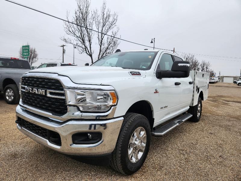 RAM 2500 Tradesman Crew Cab SWB 4WD 2024