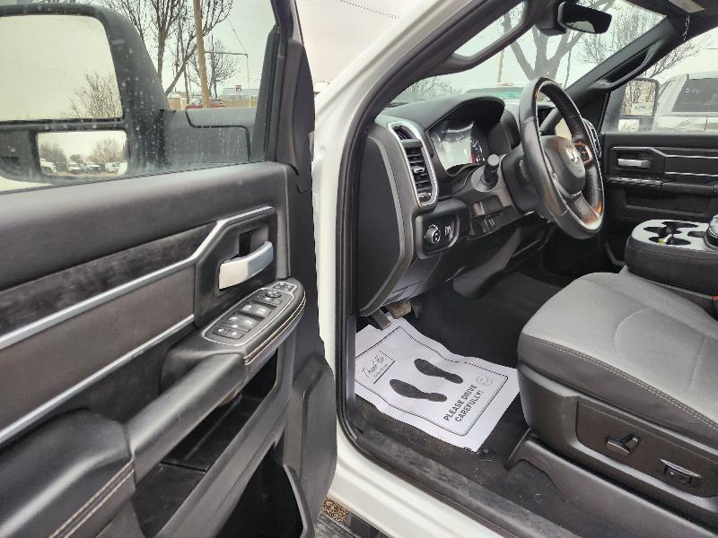 RAM 2500 Tradesman Crew Cab SWB 4WD 2024