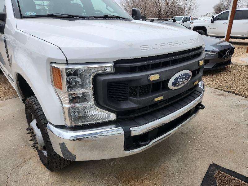 Ford F-350 SD XL Crew Cab Long Bed DRW 4WD 2022