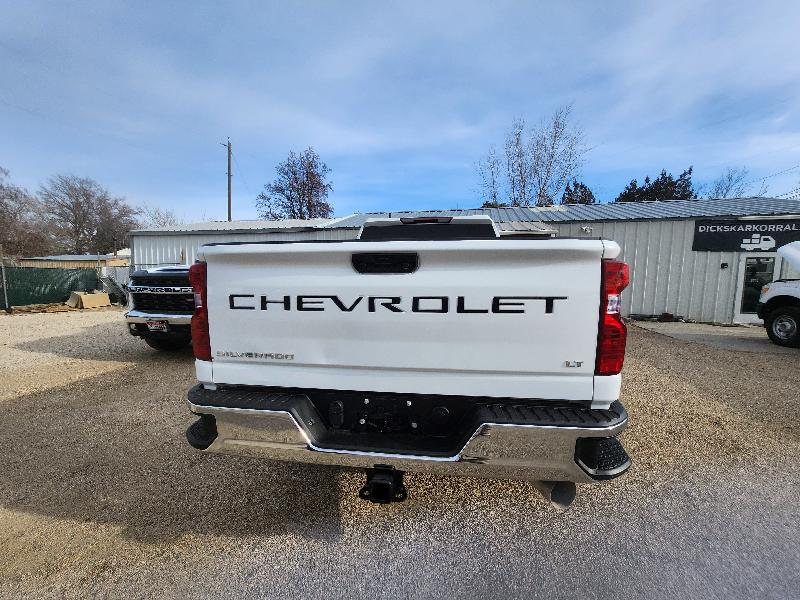 Chevrolet Silverado 2500HD LT Crew Cab Short Box 4WD 2023