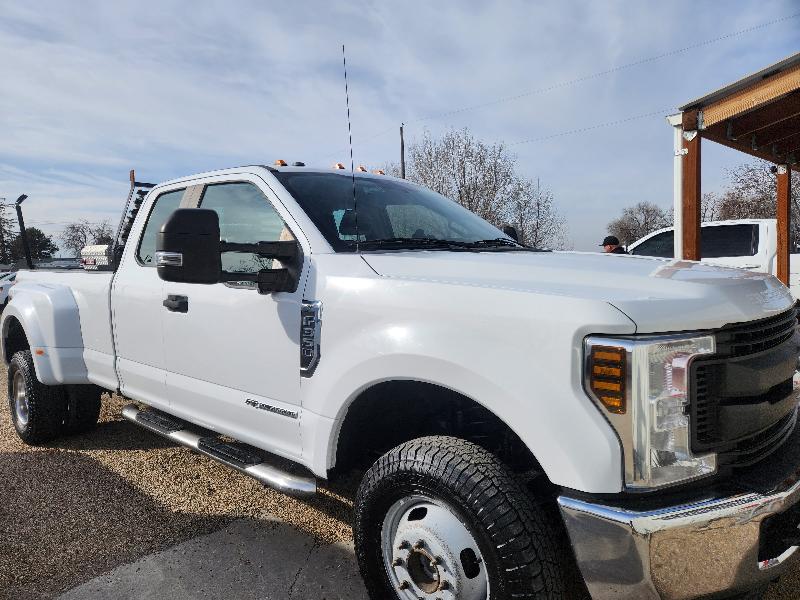Ford F-350 SD XL SuperCab Long Bed DRW 4WD 2019