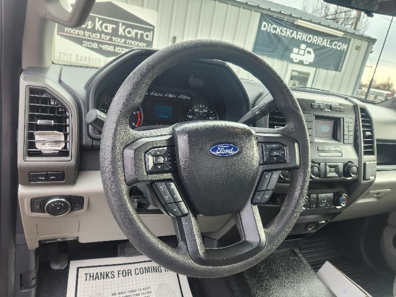 Ford F-550 Regular Cab DRW 4WD 2022