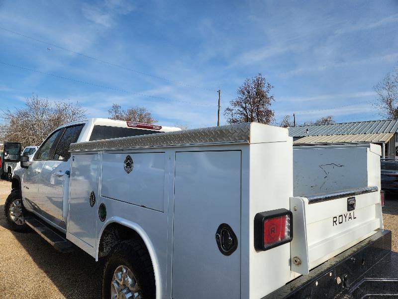 Chevrolet Silverado 2500HD LT Crew Cab Long Box 4WD 2024