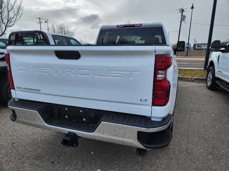 Chevrolet Silverado 2500HD LT Crew Cab Short Box 4WD 2024