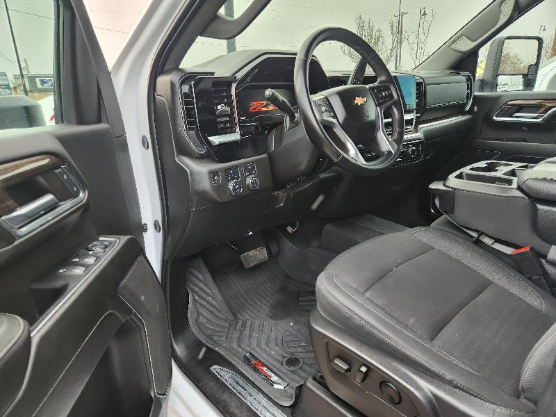 Chevrolet Silverado 2500HD LT Crew Cab Short Box 4WD 2024