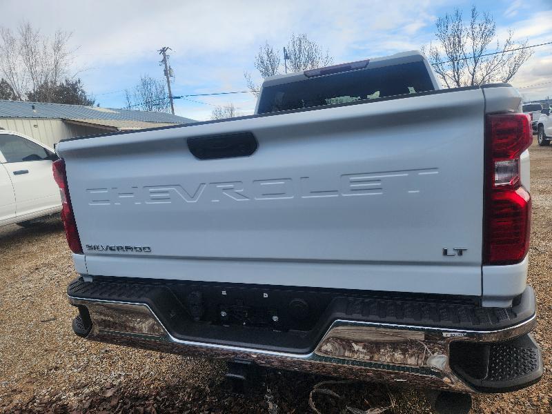 Chevrolet Silverado 2500HD LT Crew Cab Short Box 4WD 2023